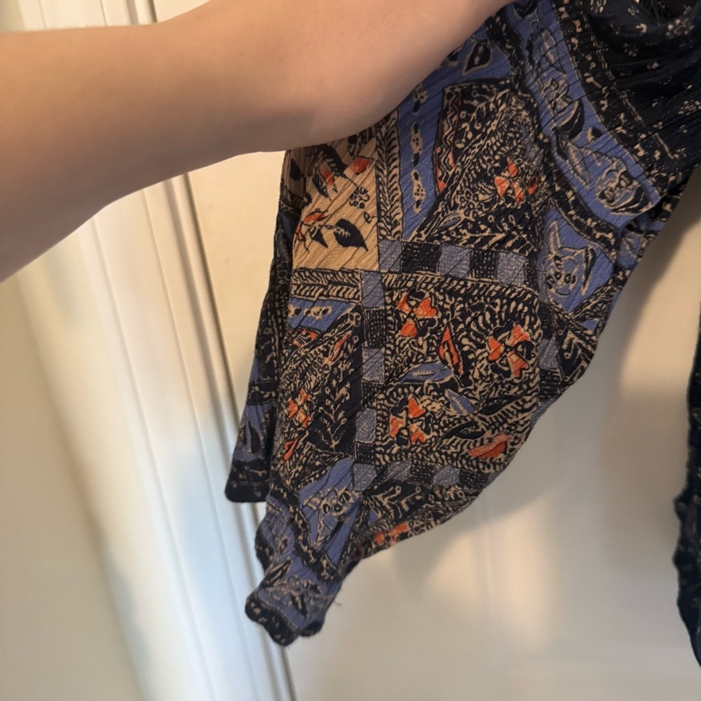 Women's Navy Blue Patterned Off-Shoulder Top - Picture 8 of 8